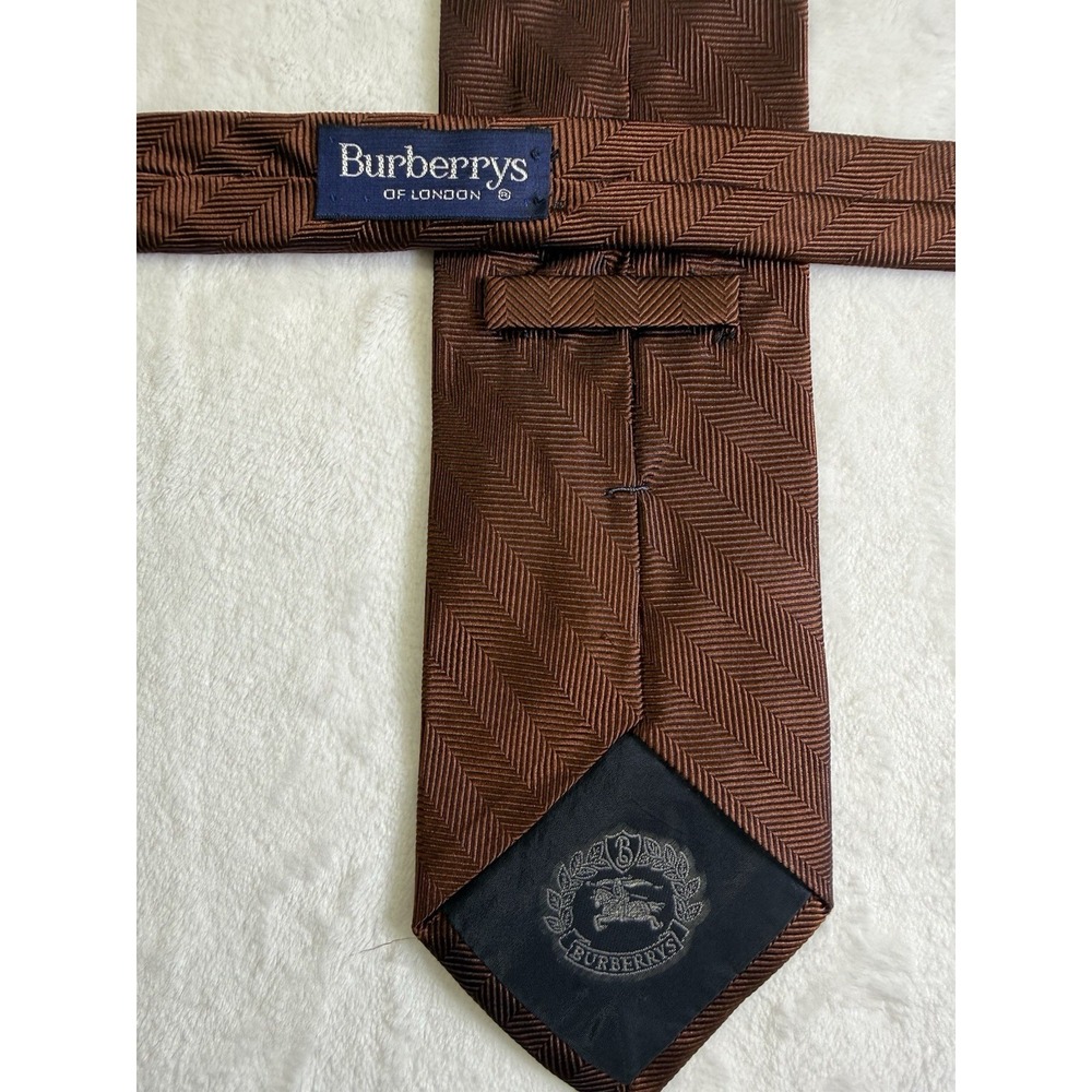 Burberrys Of London Vintage Brown Herringbone Silk Tie 3.5 Inch Blade - Picture 3 of 5